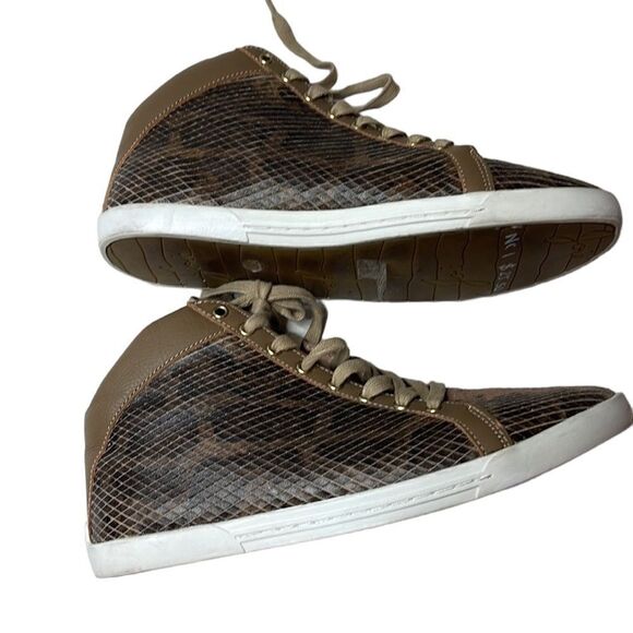 Joie Felton Python Print High Top Leather Sneakers. Size 37 (6.5) - Picture 3 of 8